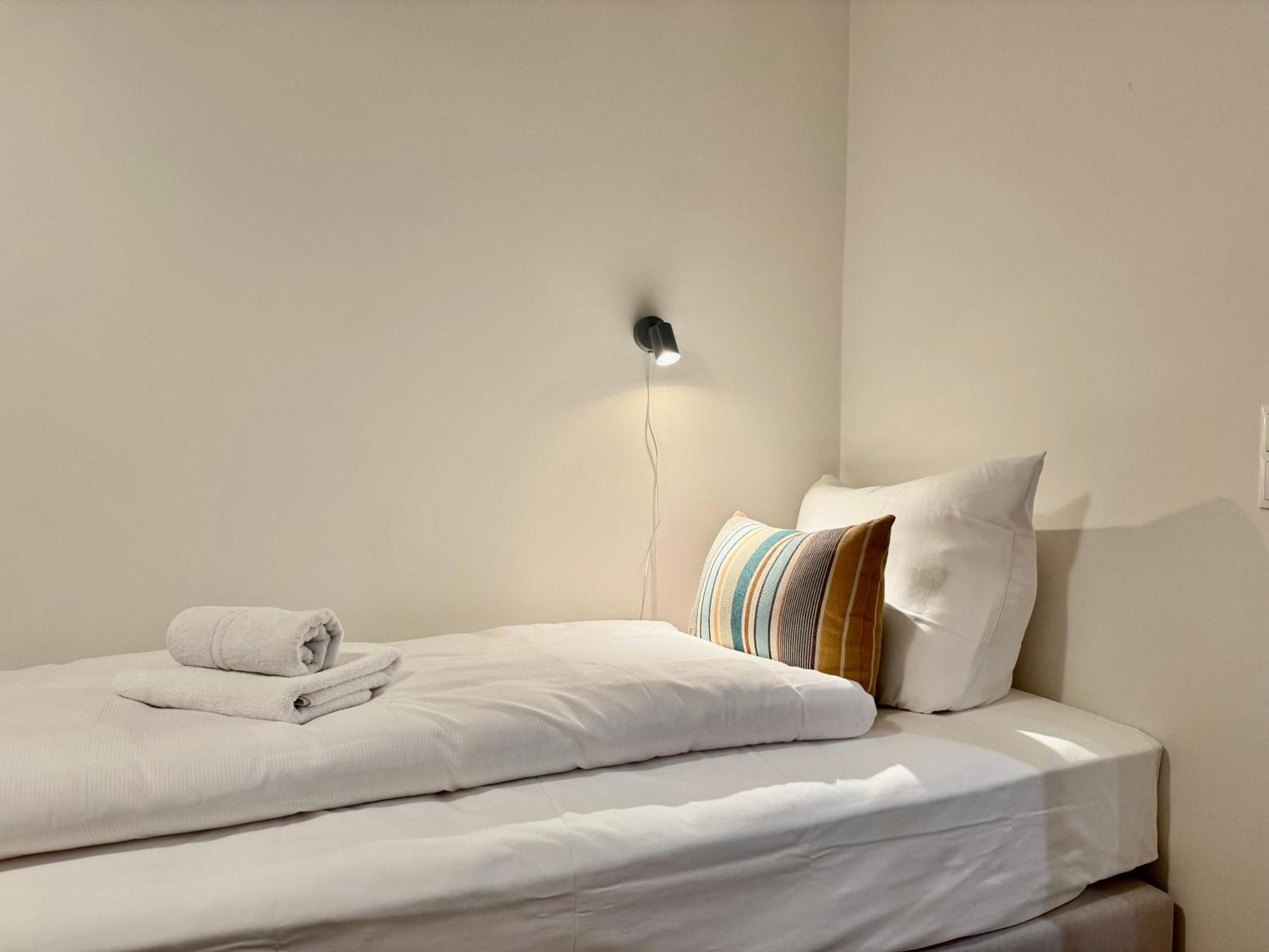 Mel&Bens Modern Oak-Apartments Fuer Bis Zu 12 Personen BRE Exterior foto